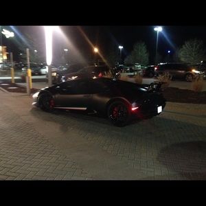 Meet your Posher, Carla